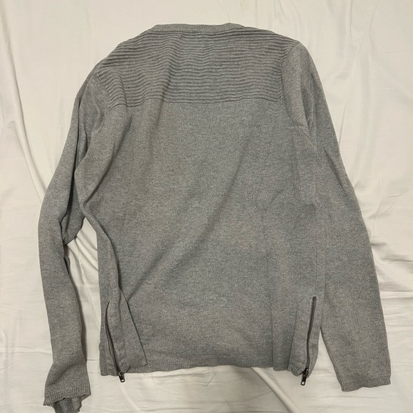 Stray sweater - Picture 2 of 2